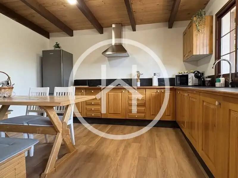 Casa de 100 m² en Arafo