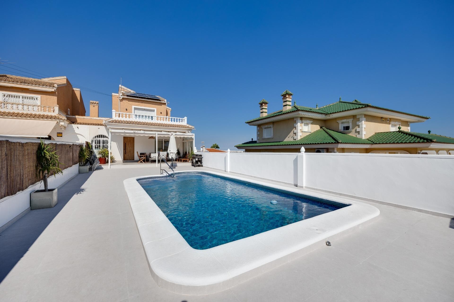 Casa de 355 m² a Torrevella