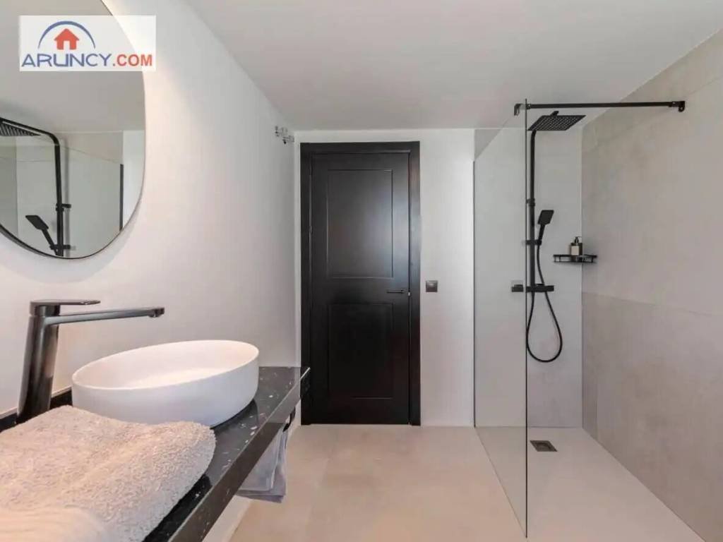Casa de 322 m² en Mairena del Aljarafe