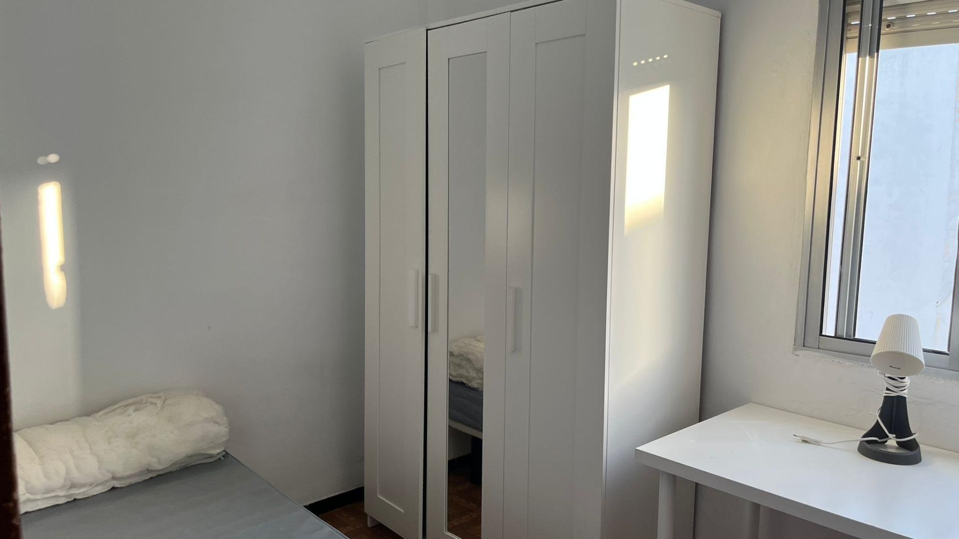 Habitació 61 m², Sevilla