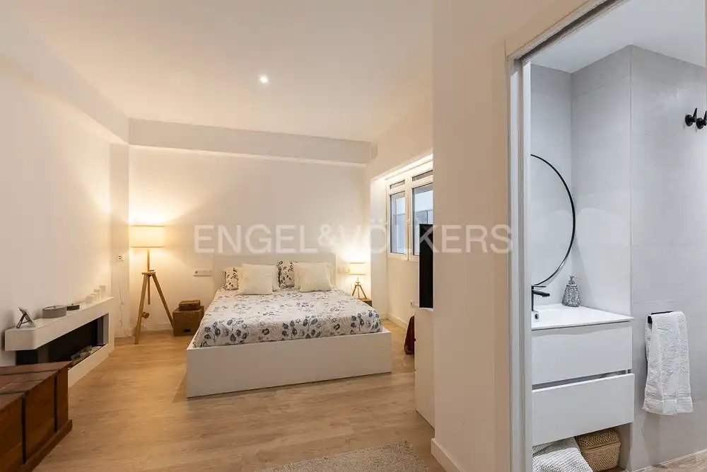 Appartamento 101 m² a Valencia