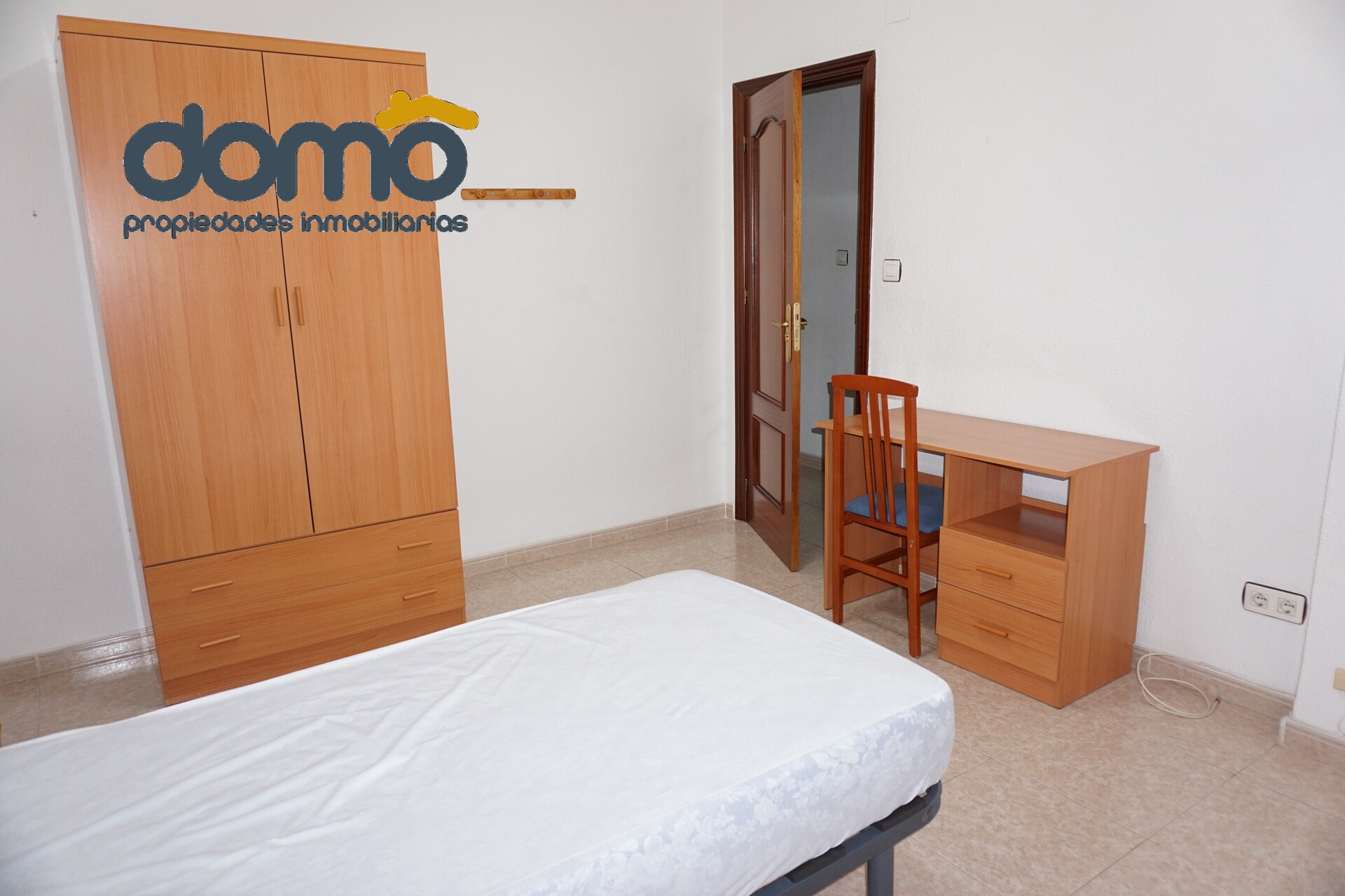 Habitación 75 m², Granada