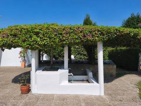 Casa de 280 m² en Oleiros