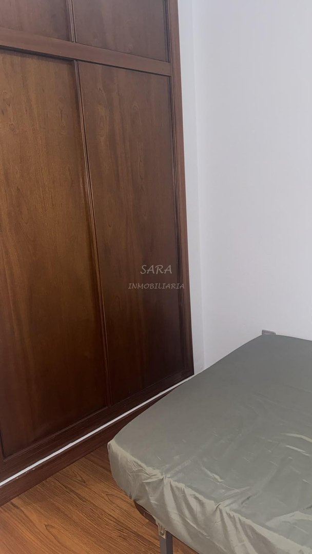 Piso de 110 m² en Roquetas de Mar