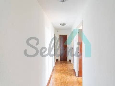 Piso de 212 m² en Oviedo
