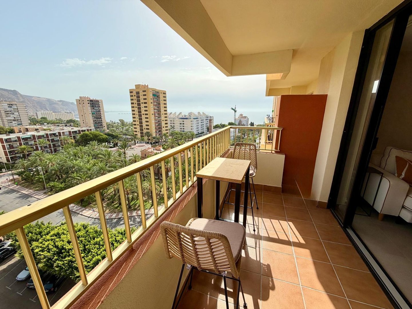 Wohnung 65 m² in Roquetas de Mar