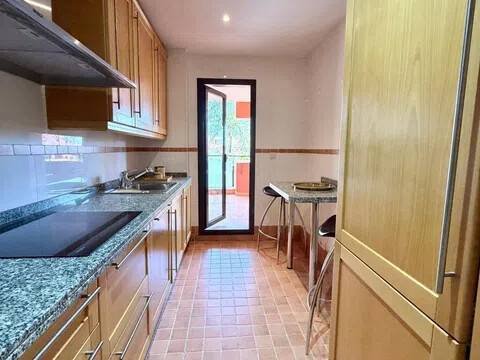 Flat 120 m² in Estepona