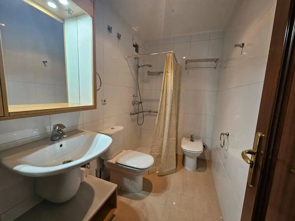 Piso de 155 m² en Ourense
