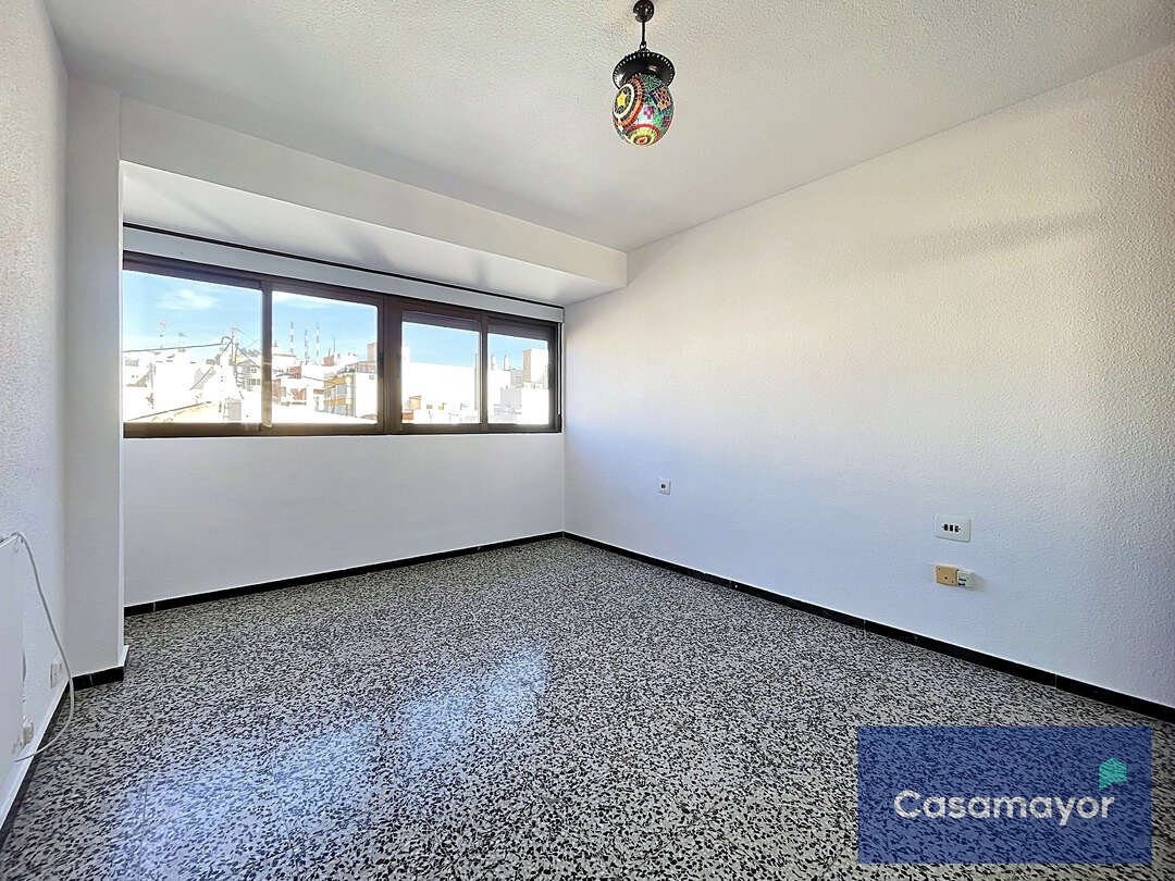 Pis de 104 m² a Alacant