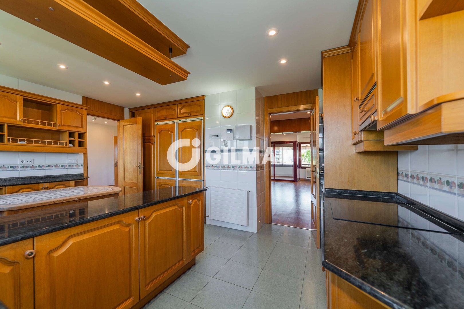 Wohnung 650 m² in Alhaurín de la Torre