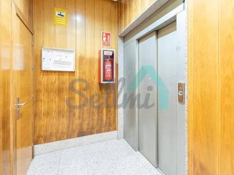 Piso de 48 m² en Oviedo