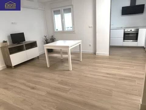 Pis de 90 m² a Còrdova