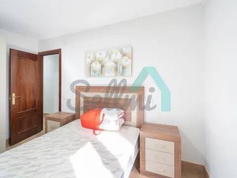 Piso de 101 m² en Oviedo