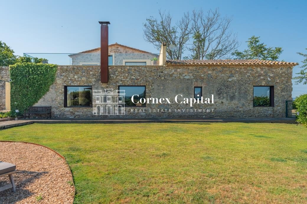 Casa de 855 m² en Pals