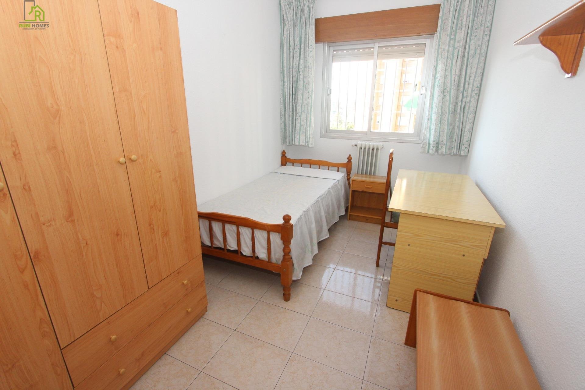 Piso de 115 m² en Granada