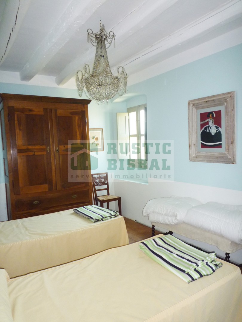 Piso de 257 m² en Navata