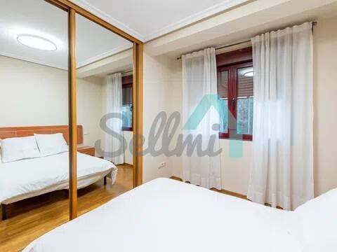 Piso de 48 m² en Oviedo