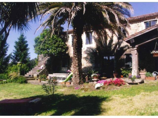 Casa de 550 m² en Teo