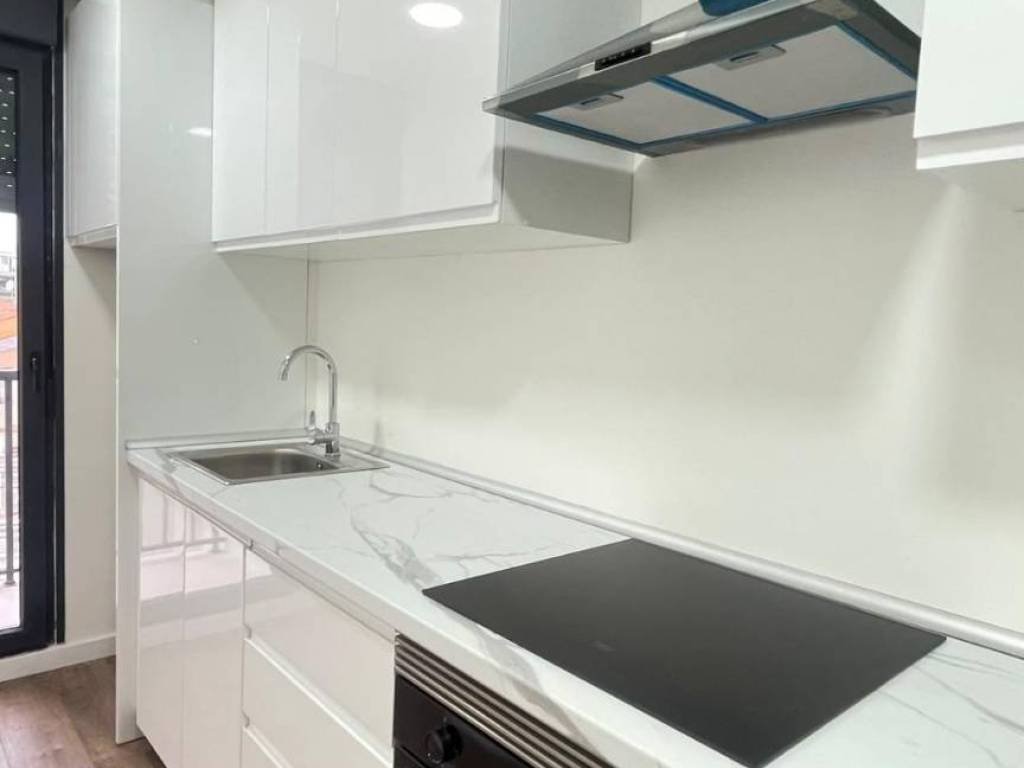 Wohnung 80 m² in Alberic