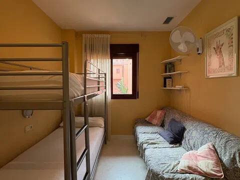 Piso de 80 m² en Motril