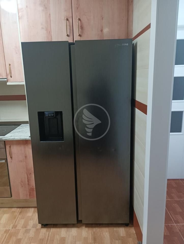 Piso de 100 m² en Linares
