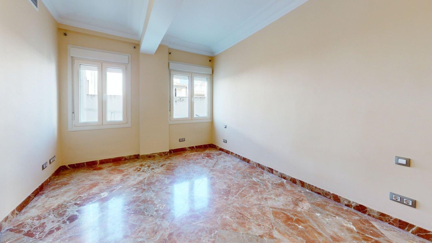 Piso de 173 m² en Sevilla