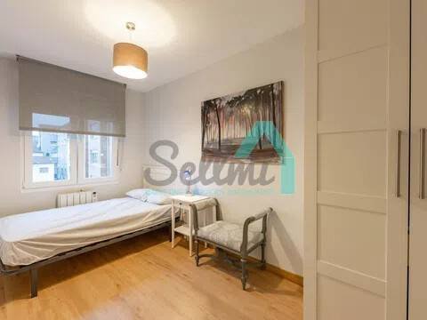 Piso de 75 m² en Oviedo
