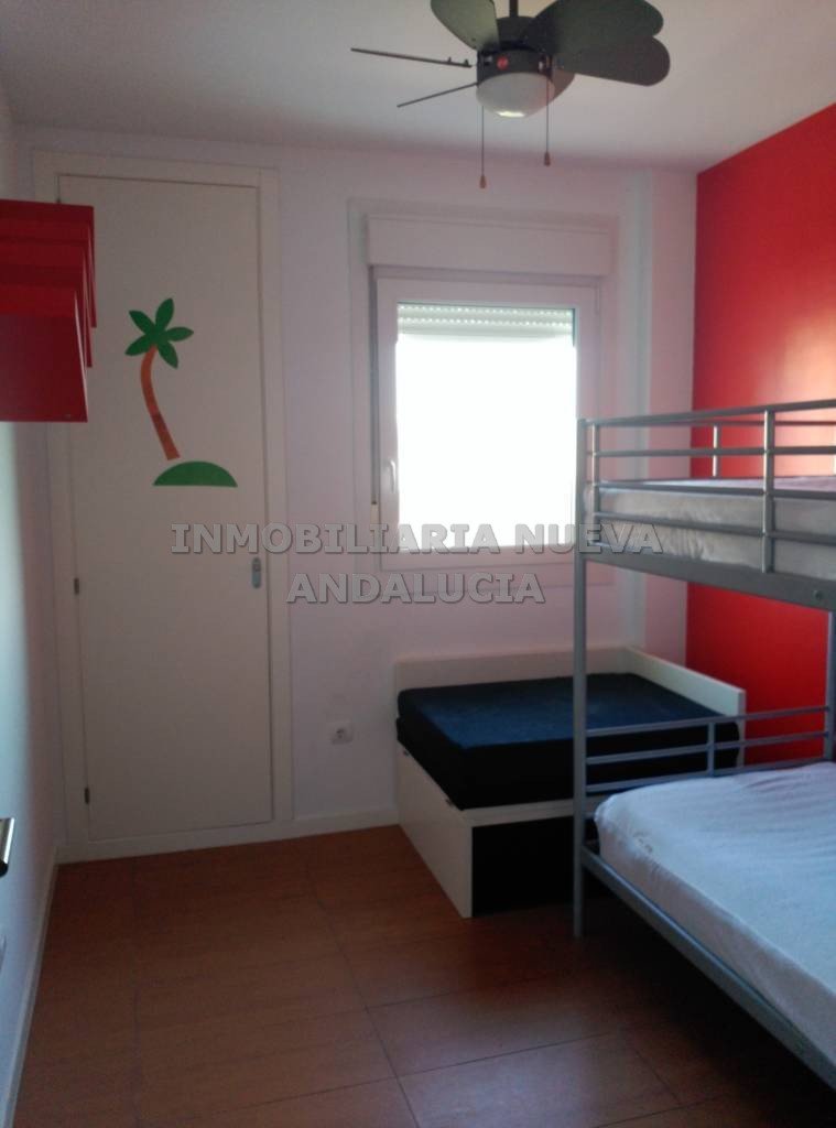 Piso de 70 m² en Almería