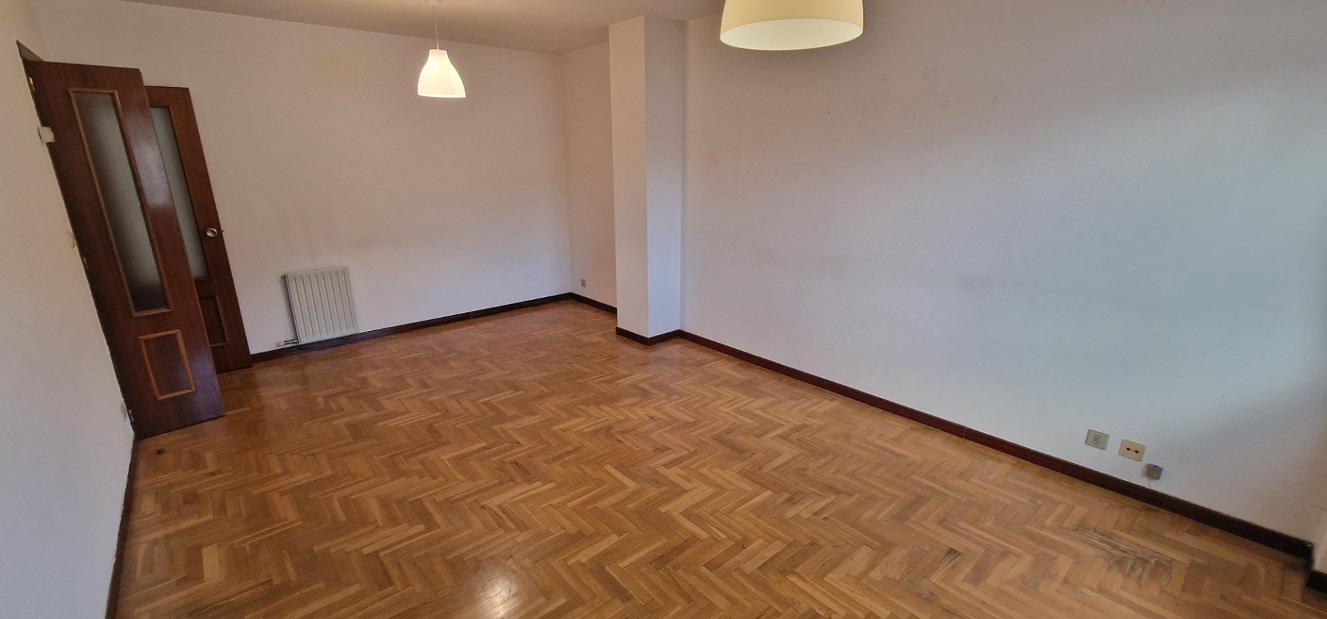 Piso de 105 m² en Santiago de Compostela
