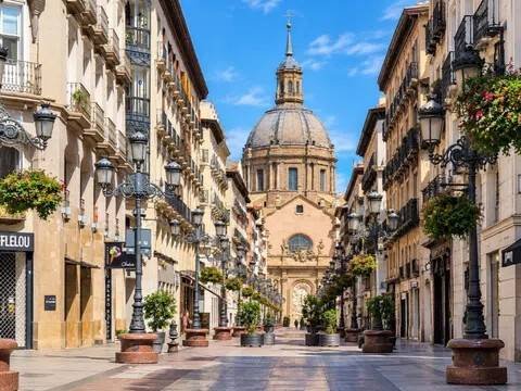 Flat 114 m² in Zaragoza