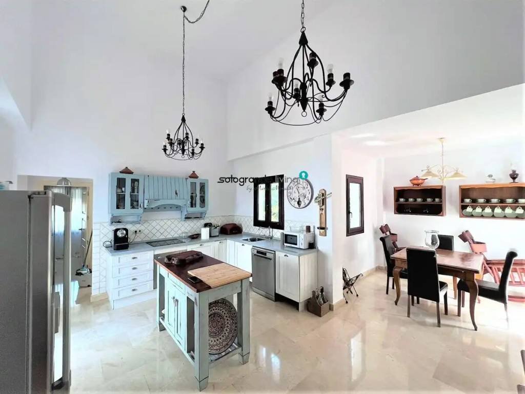 Casa de 400 m² en Callosa de Segura