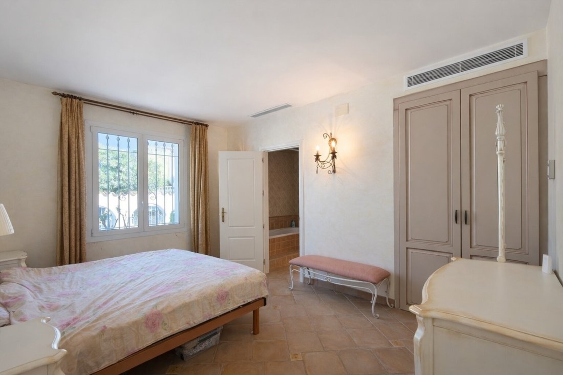 Piso de 397 m² en Castelló d'Empúries