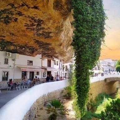 Casa de 232 m² en Setenil de las Bodegas