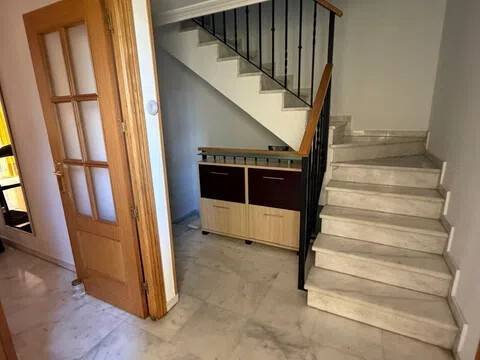 Casa de 230 m² a Mairena del Aljarafe