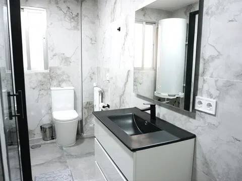 Habitación 93 m², Ávila