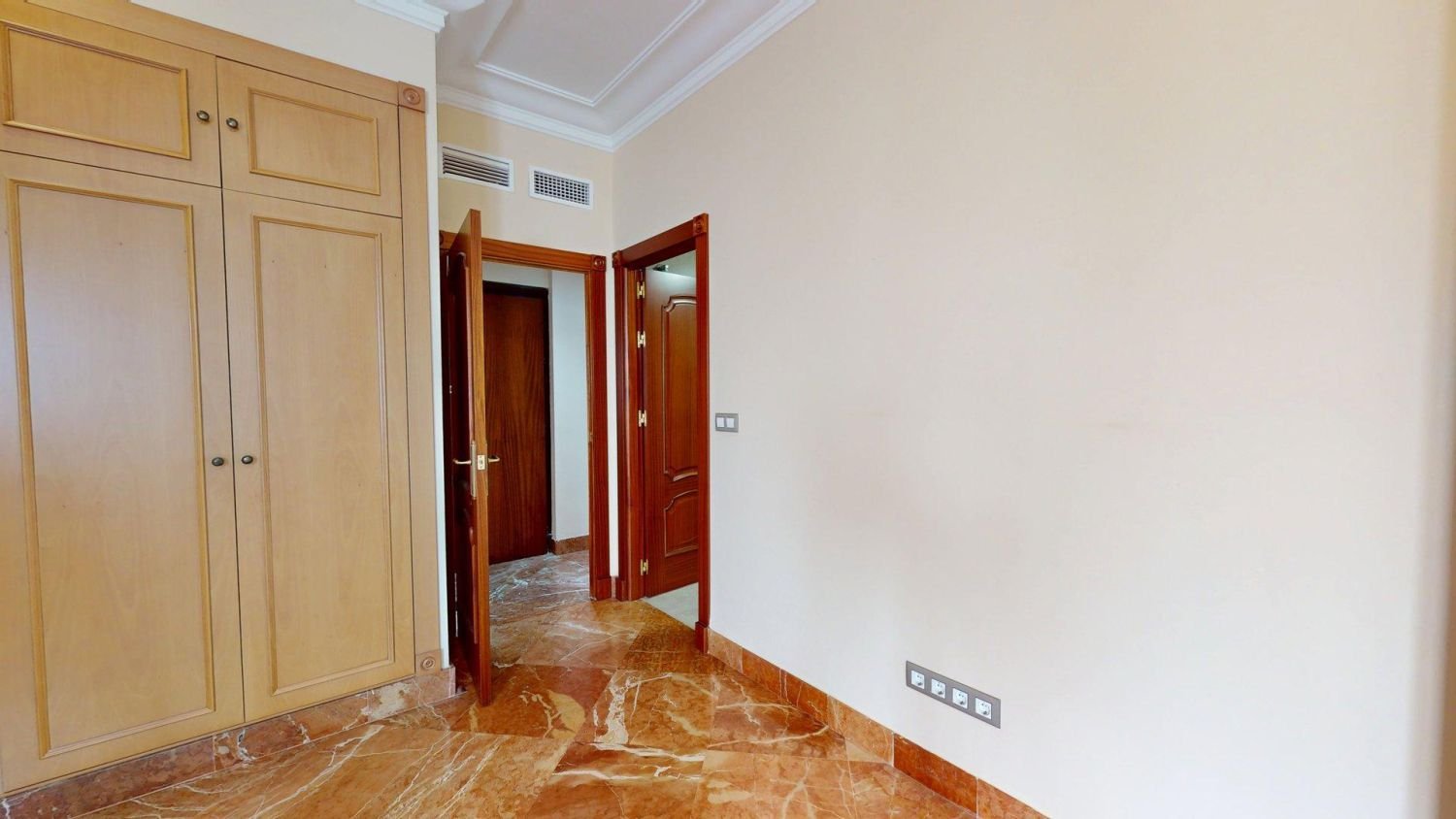 Piso de 173 m² en Sevilla