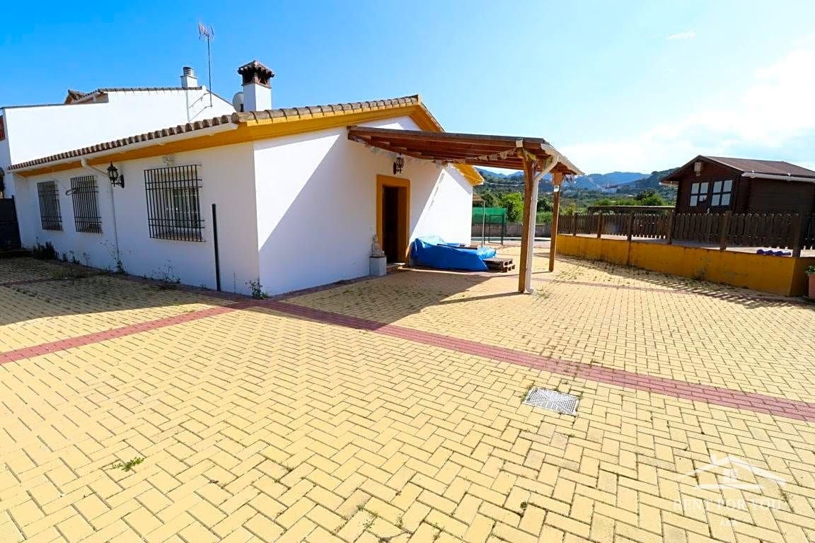 Maison 135 m² à Coín