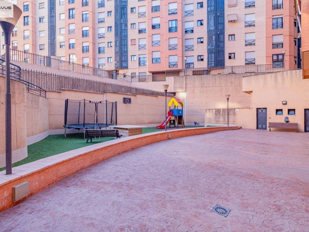 Piso de 155 m² en Granada