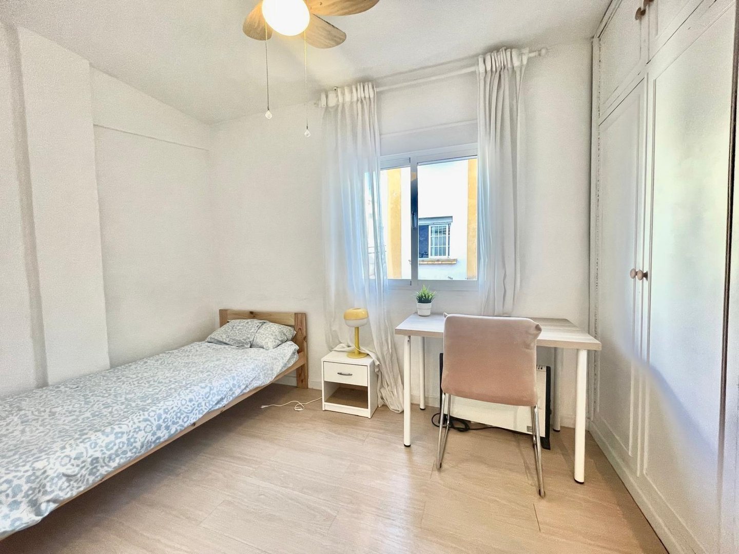 Piso de 80 m² en Granada