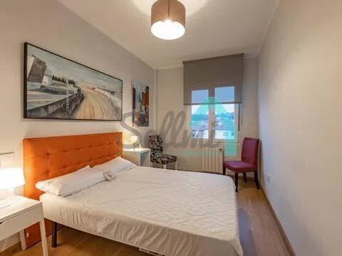 Piso de 75 m² en Oviedo