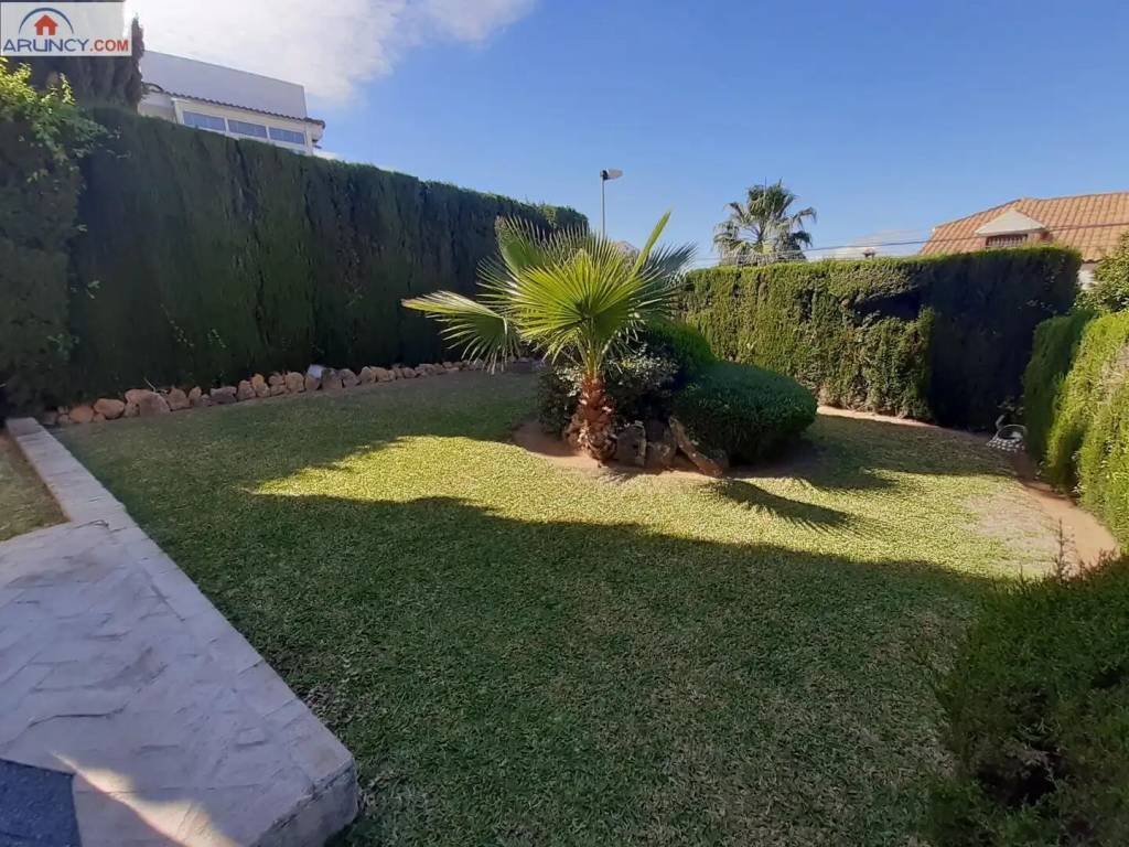 Piso de 418 m² en Dos Hermanas