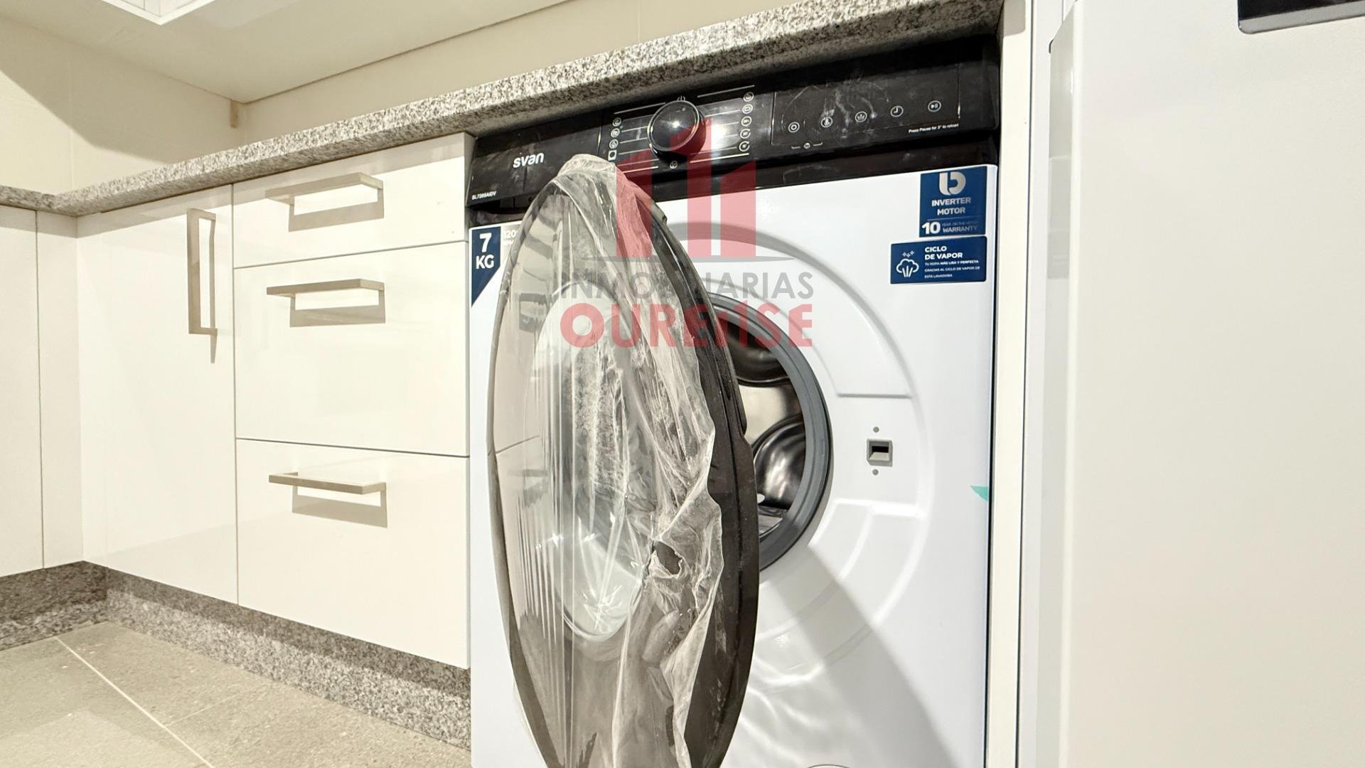 Piso de 93 m² en Ourense