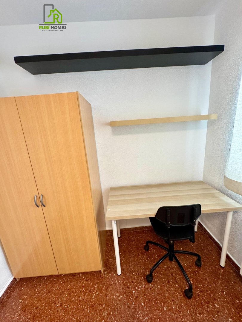 Piso de 100 m² en Granada