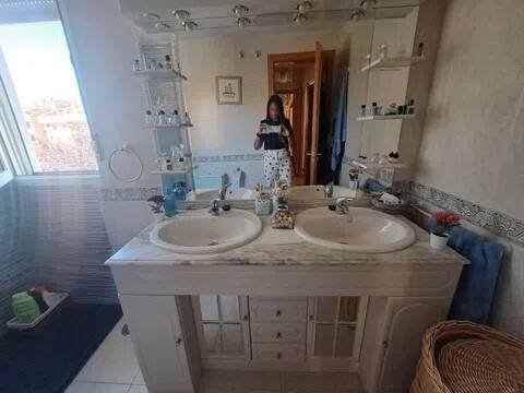 Casa de 250 m² en Ávila