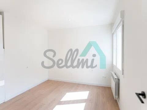 Piso de 51 m² en Oviedo