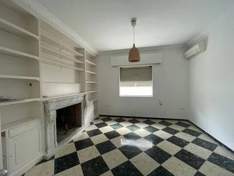 Casa de 233 m² en Sevilla