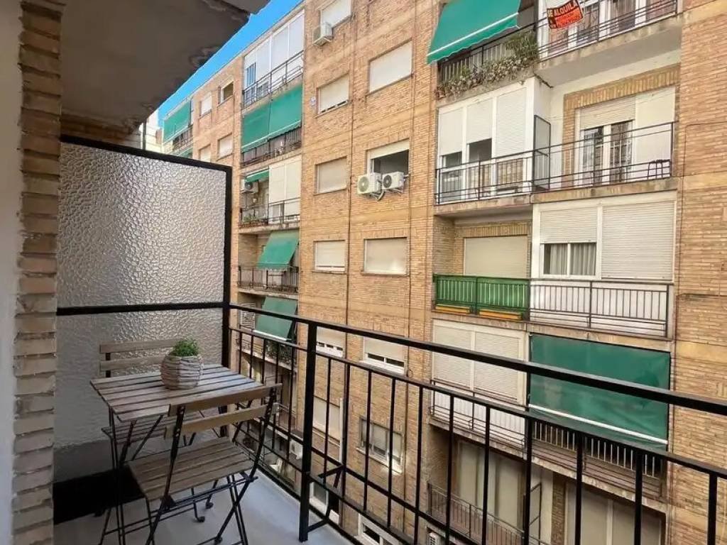 Pis de 100 m² a Granada