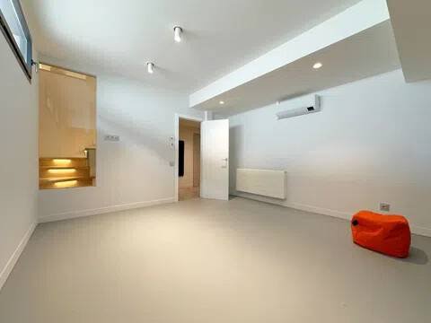 Casa de 355 m² en Montgat