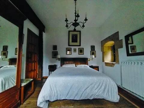 Casa de 213 m² en Espinosa de los Monteros