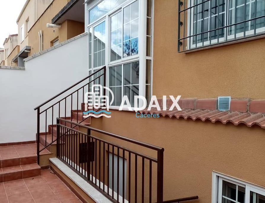 Pis de 220 m² a Cáceres